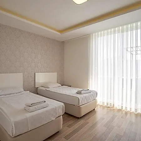 Hotel Adavillas
